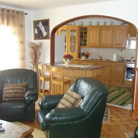 Apartament Apartamento Com Garagem E Vista De Mar Nazaré