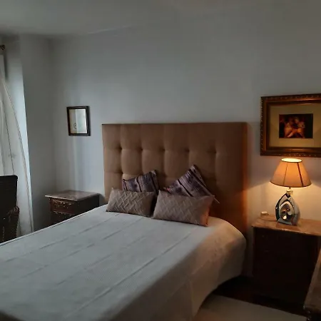Apartamento Com Garagem E Vista De Mar Ναζαρέ